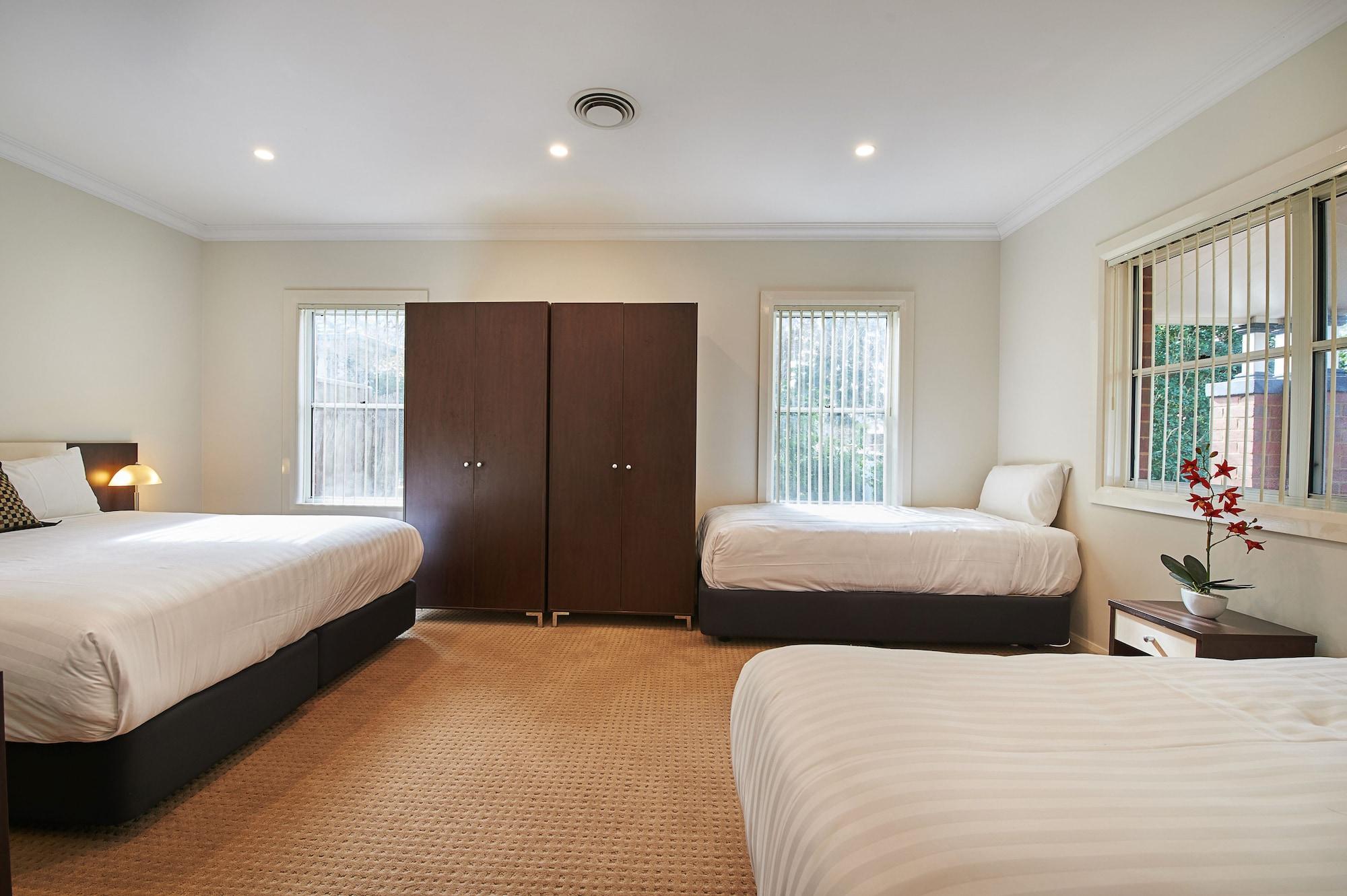 Hotel The Charles Wagga Wagga Exterior foto